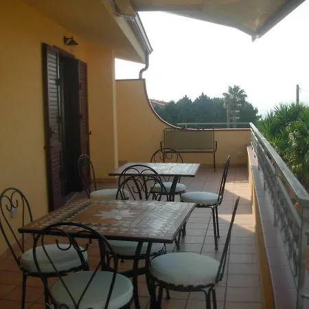 Sole E Luna Capo Vaticano Bed & Breakfast