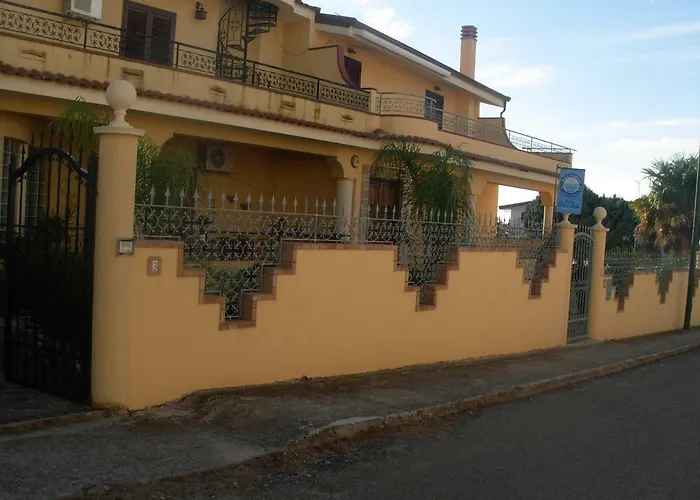 Sole E Luna Capo Vaticano Bed & Breakfast