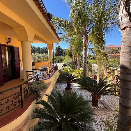 Bed & Breakfast Sole E Luna Capo Vaticano 4*