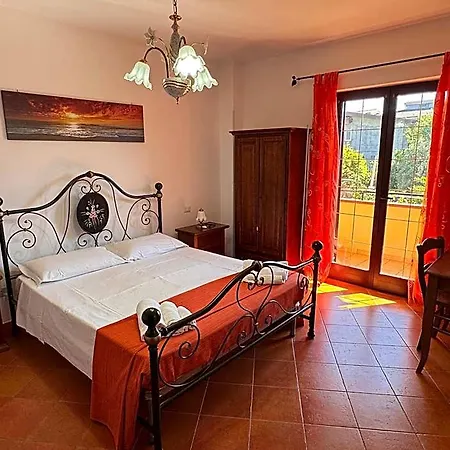 Bed & Breakfast Residenza Sole E Luna Capo Vaticano 3*