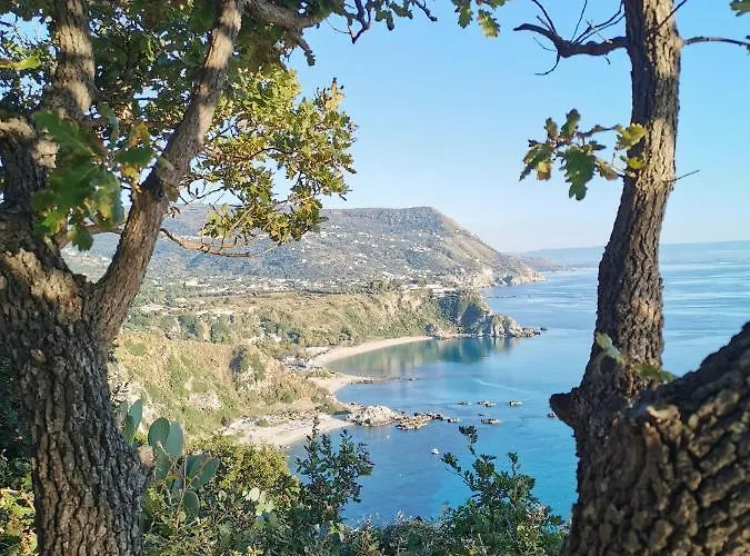 Alojamento de Acomodação e Pequeno-almoço Sole E Luna Capo Vaticano Ricadi