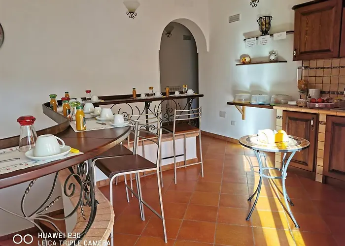 Sole E Luna Capo Vaticano לינה וארוחת בוקר 4*