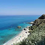 Residenza Sole E Luna Capo Vaticano 4*