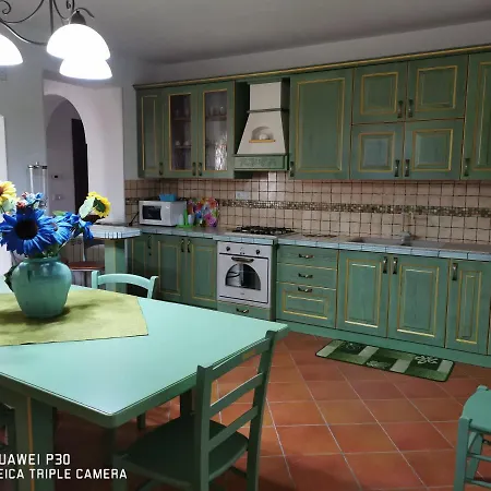 Sole E Luna Capo Vaticano 리카디