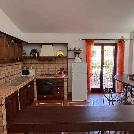 B&B Residenza Sole E Luna Capo Vaticano 리카디