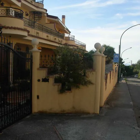 B&B Sole E Luna Capo Vaticano 리카디